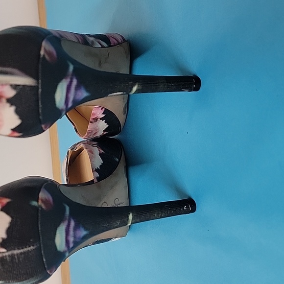 Jessica Simpson Womens Slip On Stiletto Pumps Heels Floral Leather Size 10 - Picture 10 of 13